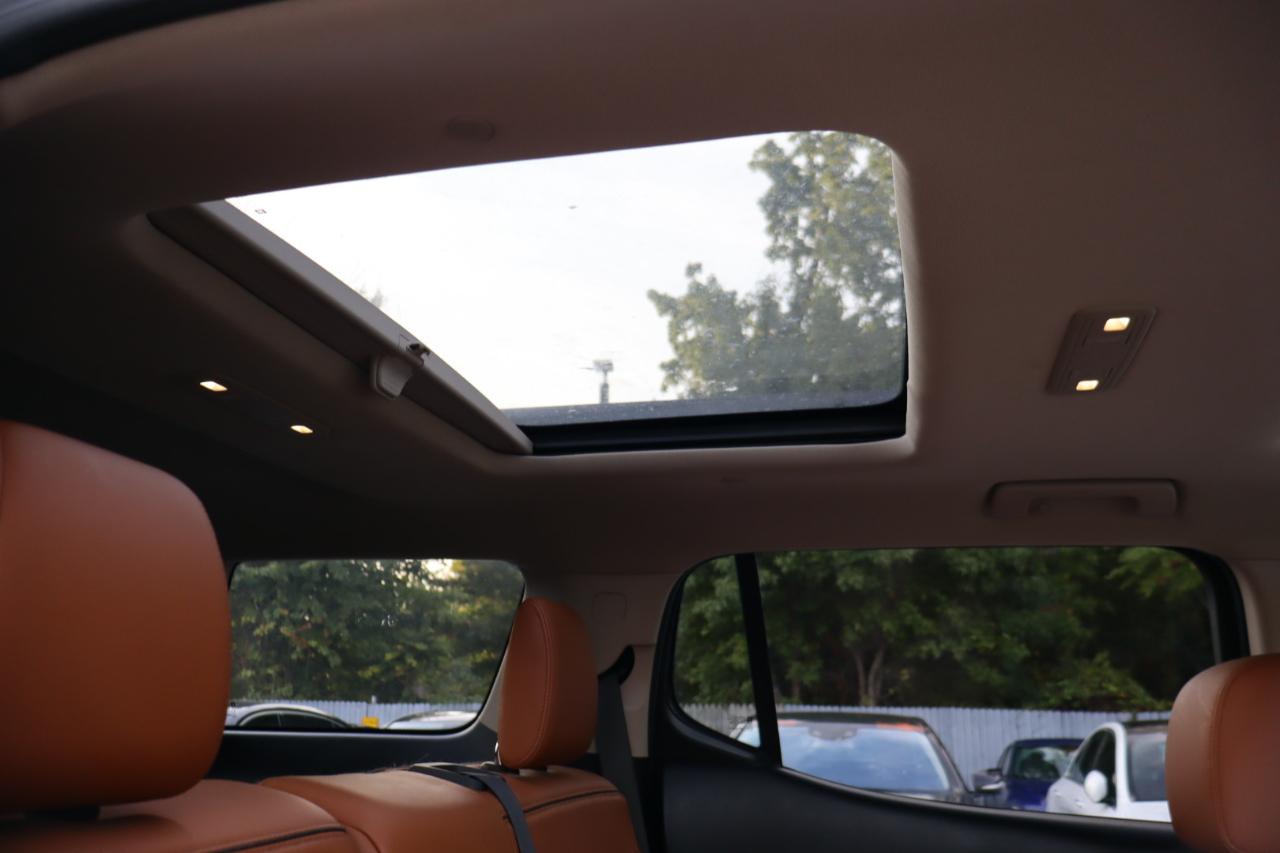 GMC Acadia photo 13