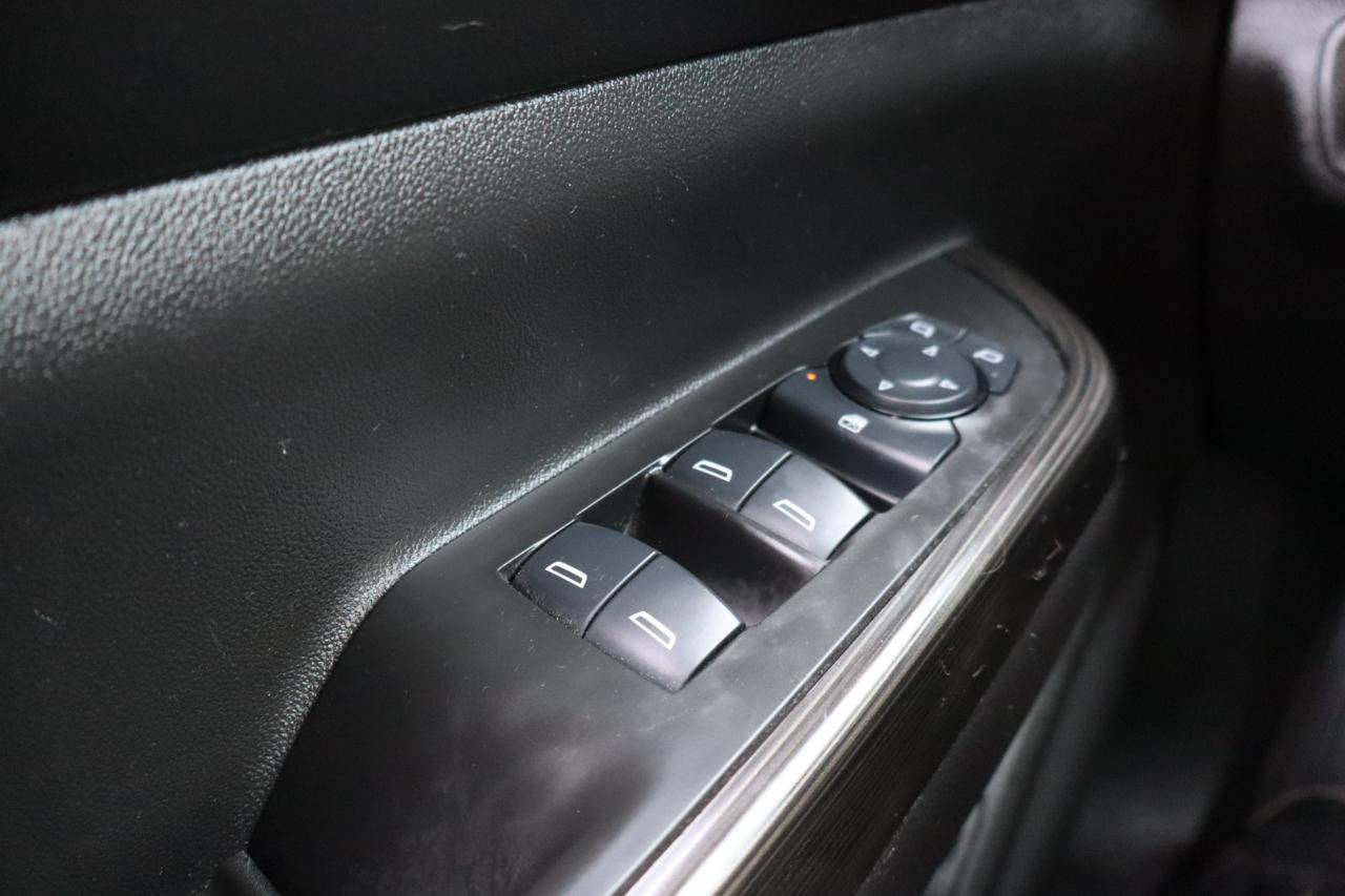 GMC Acadia photo 22