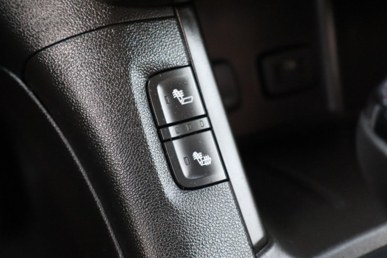 GMC Acadia photo 25