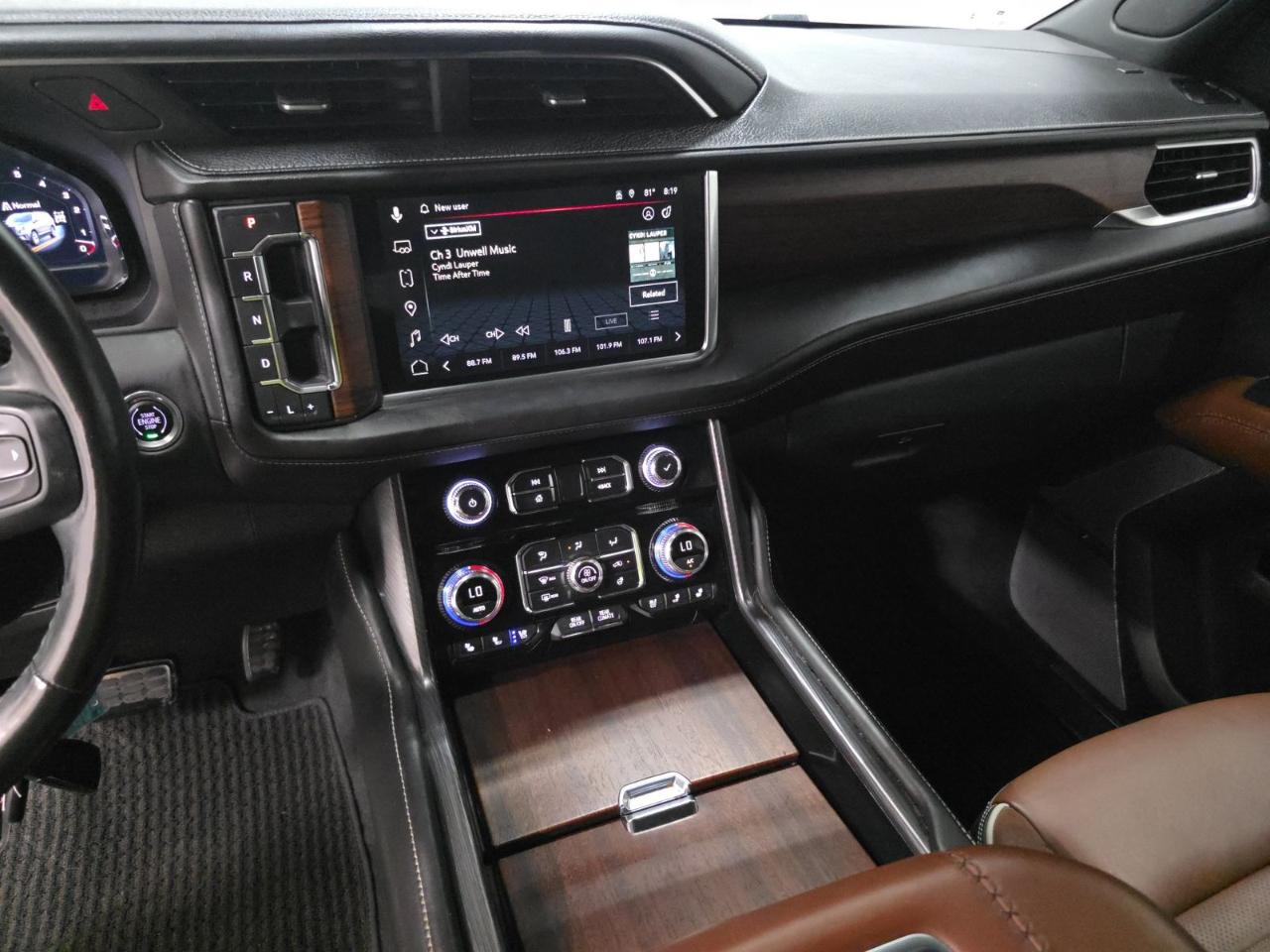 GMC Yukon XL 4WD 4dr Denali Ultimate 2023