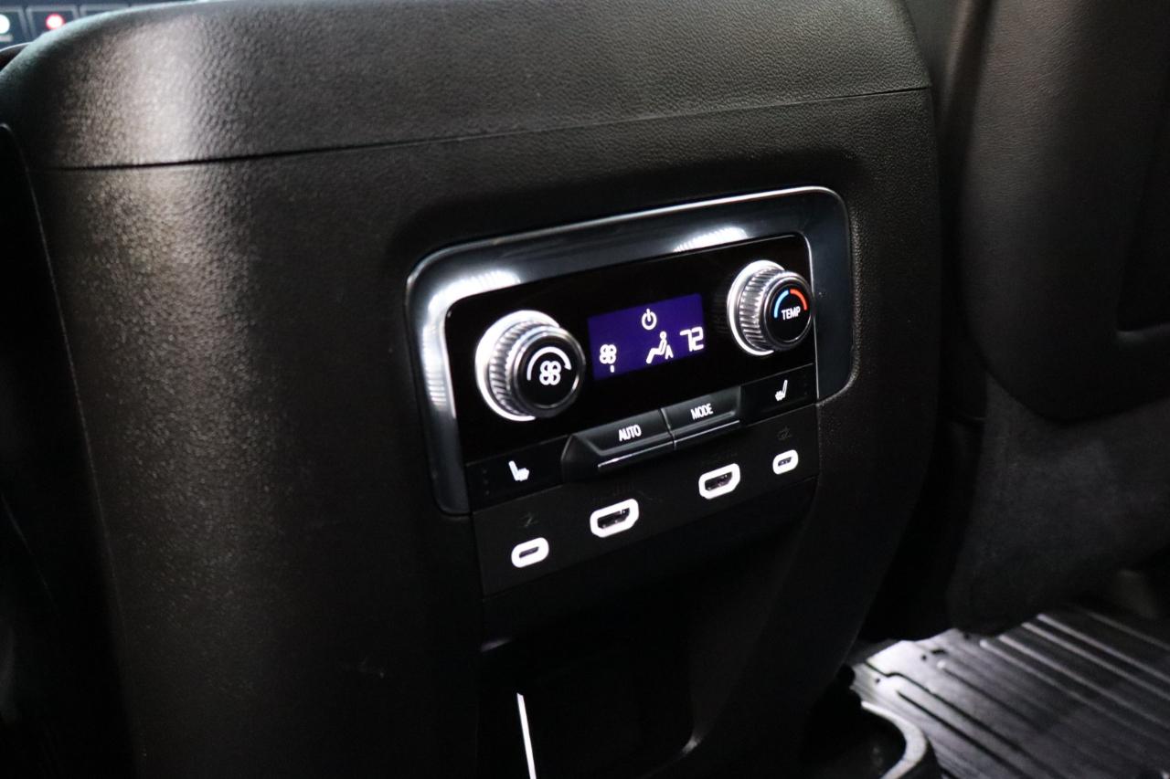 GMC Yukon XL 4WD 4dr Denali Ultimate 2023