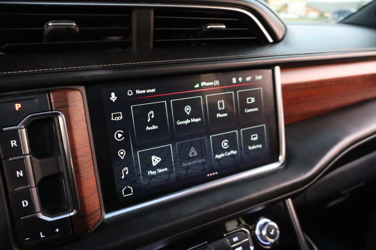 GMC Yukon XL 4WD 4dr Denali Ultimate 2023