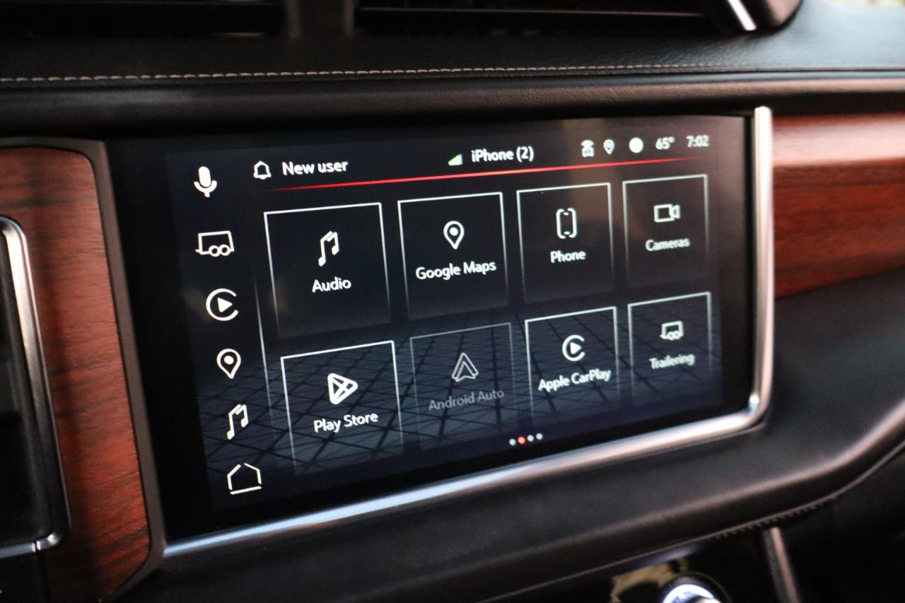 GMC Yukon XL 4WD 4dr Denali Ultimate 2023
