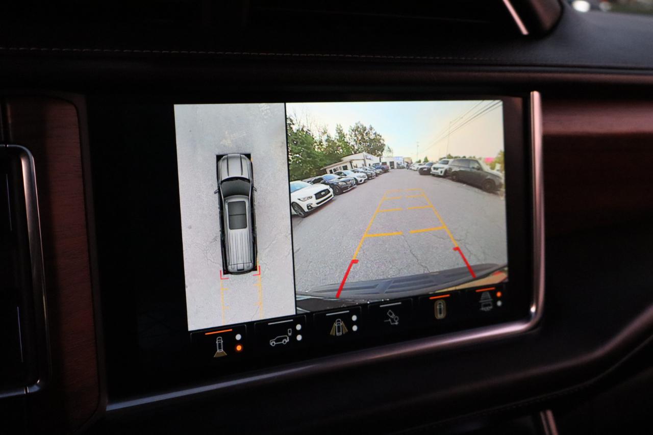 GMC Yukon XL 4WD 4dr Denali Ultimate 2023