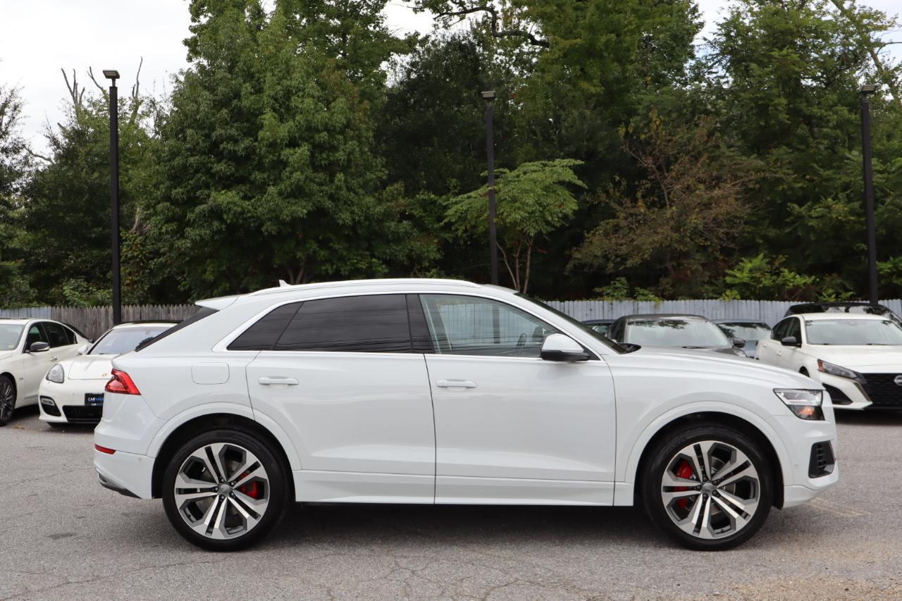 Audi Q8 photo 9