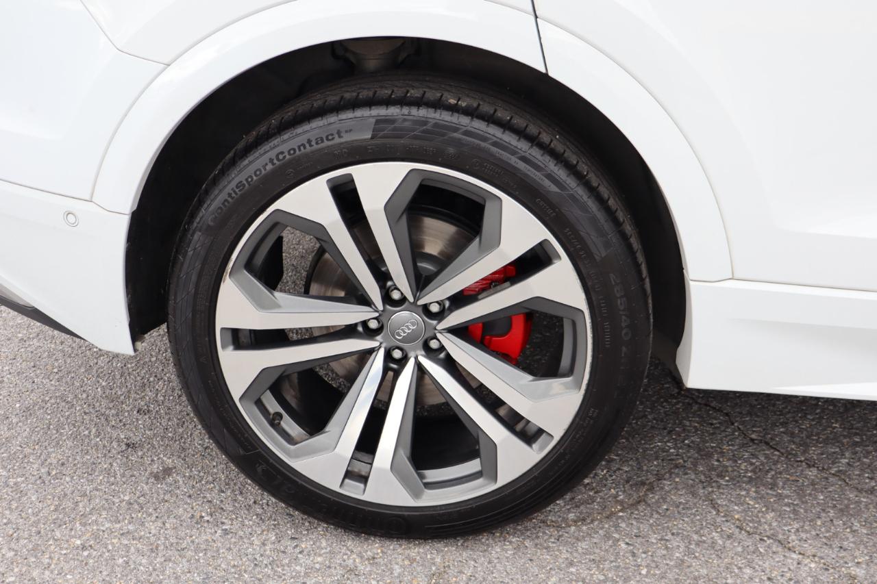 Audi Q8 photo 10