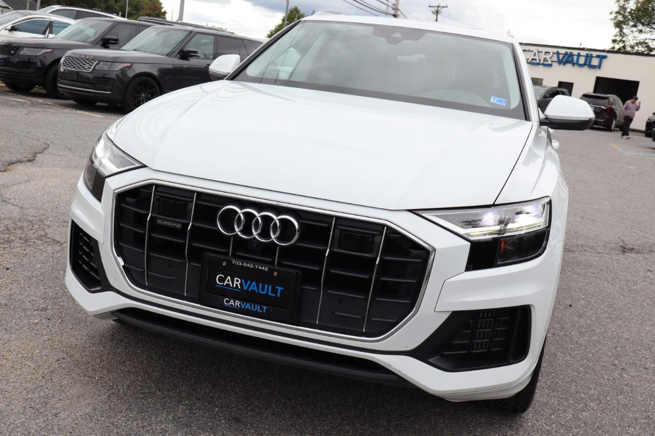 Audi Q8 photo 12