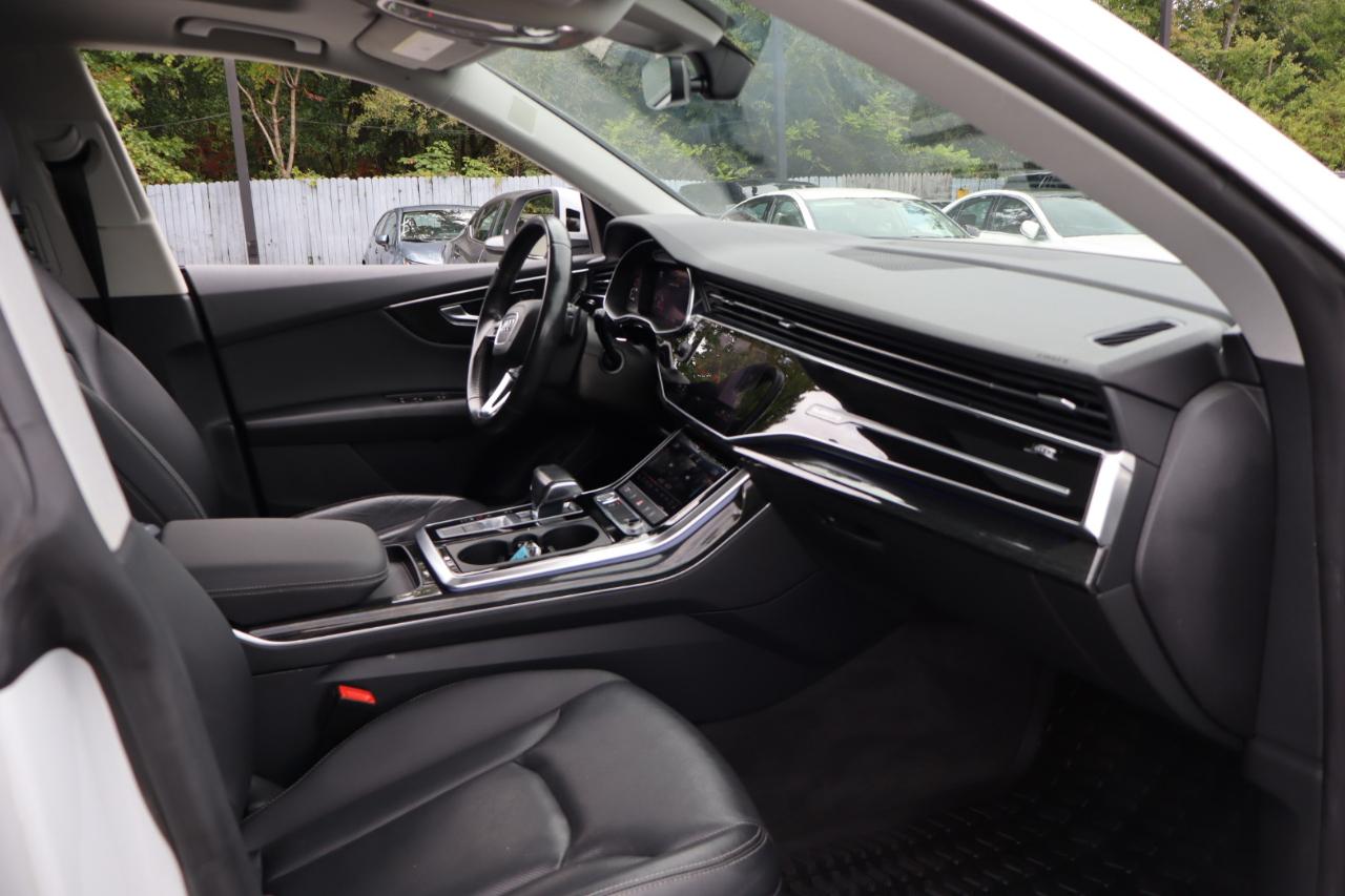 Audi Q8 photo 15