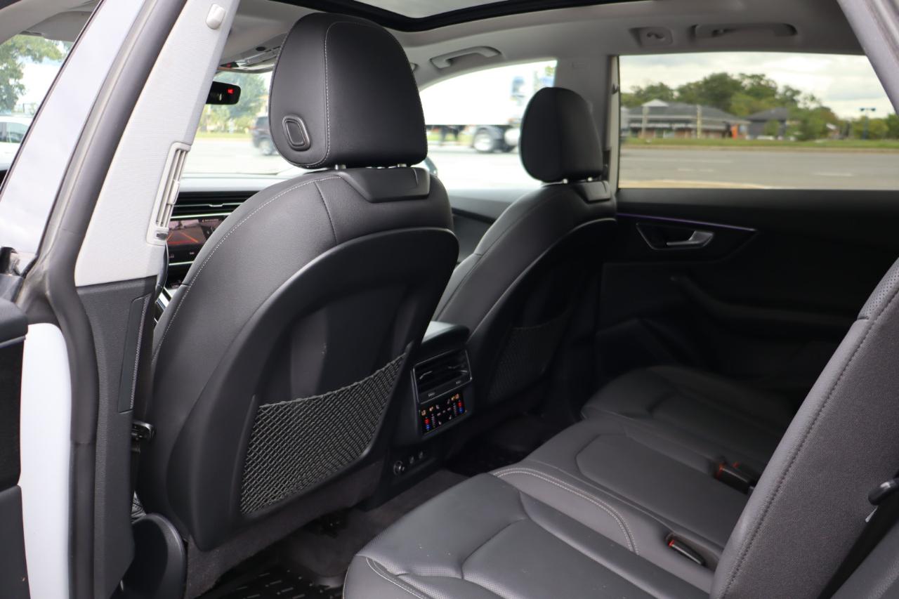 Audi Q8 photo 19