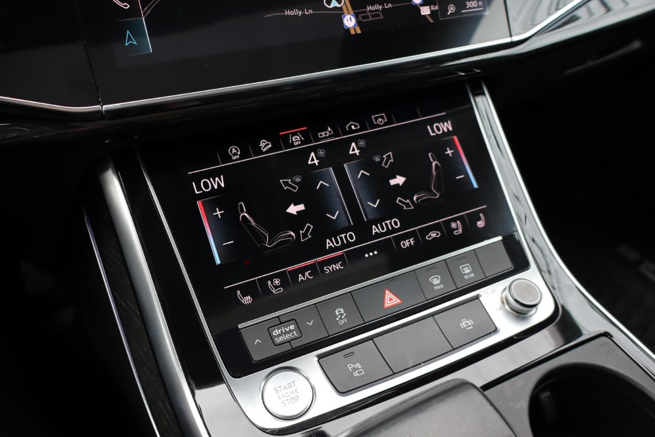Audi Q8 photo 28