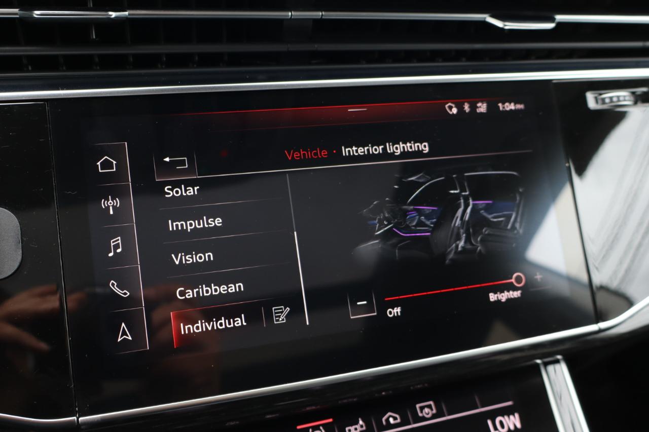 Audi Q8 photo 34