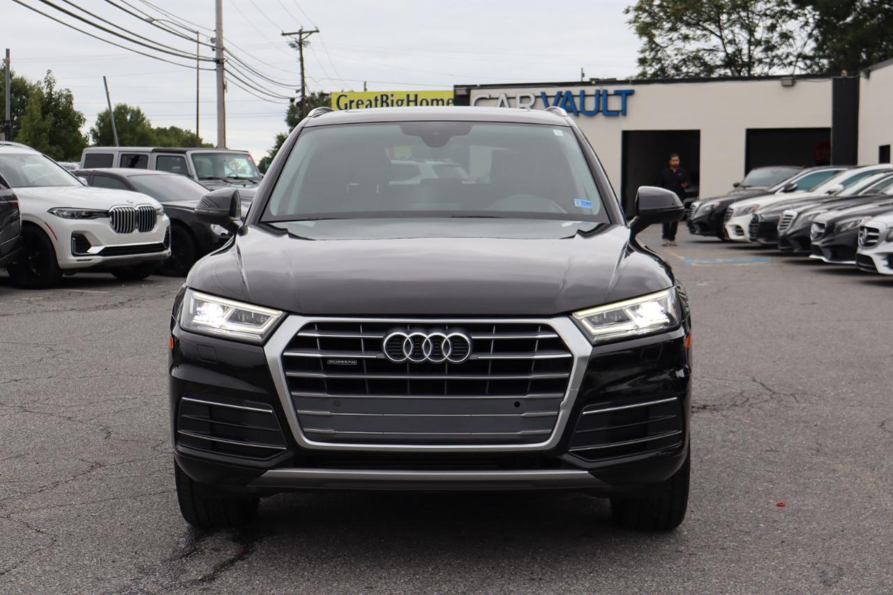 Audi Q5 photo 2