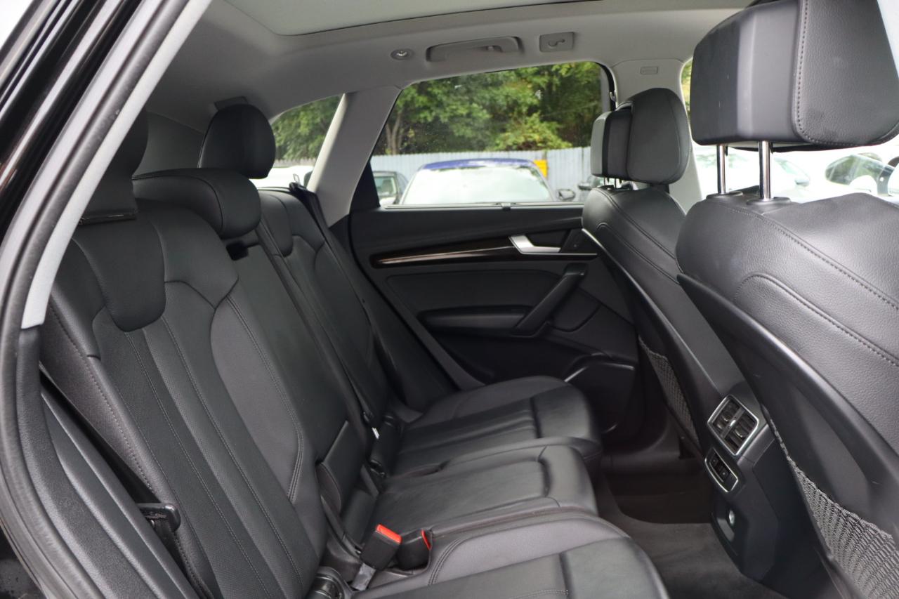 Audi Q5 photo 14