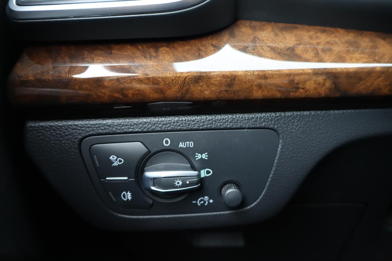 Audi Q5 photo 21