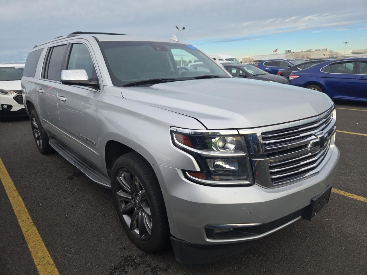 Chevrolet Suburban 4WD 4dr Premier 2018