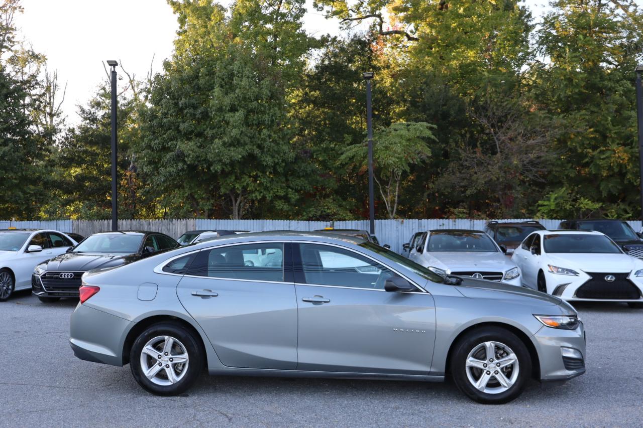 Chevrolet Malibu  2023