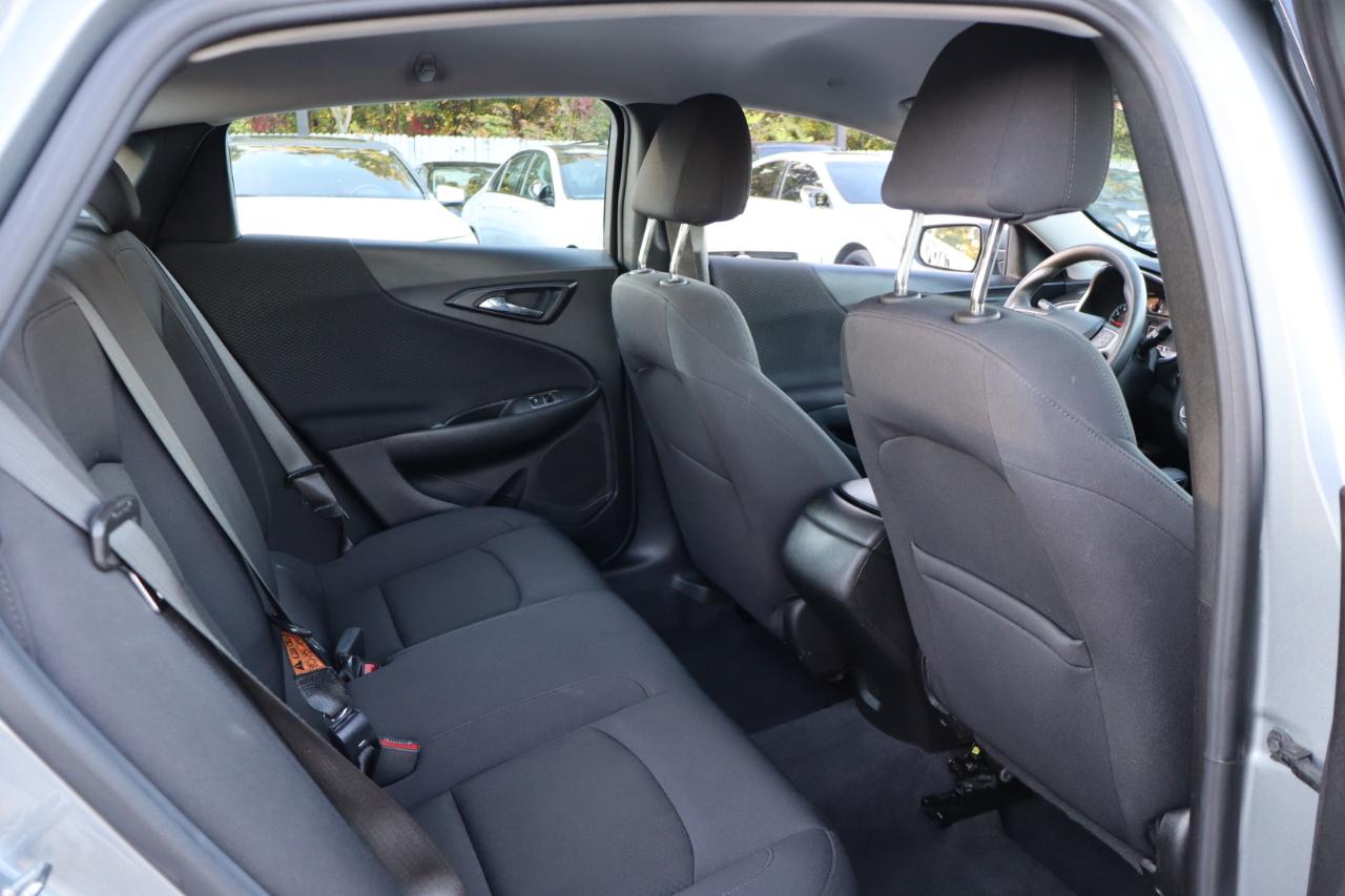 Chevrolet Malibu  2023