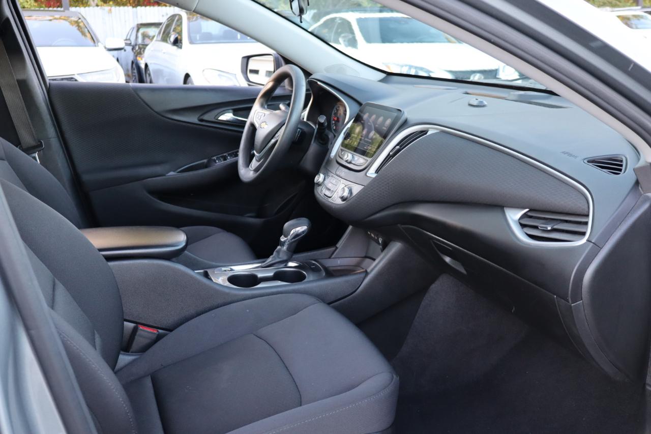 Chevrolet Malibu  2023