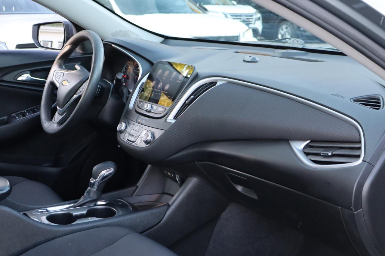 Chevrolet Malibu  2023