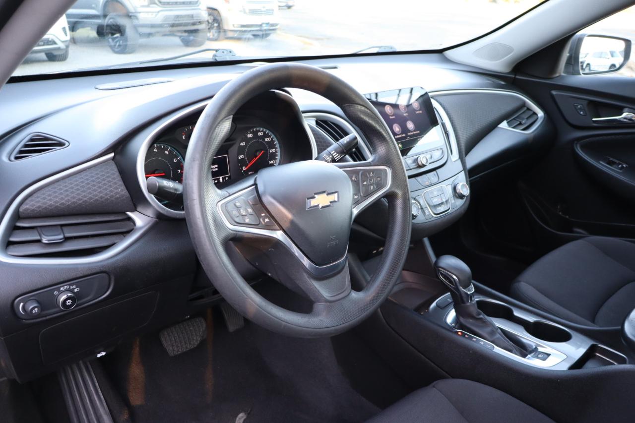 Chevrolet Malibu  2023