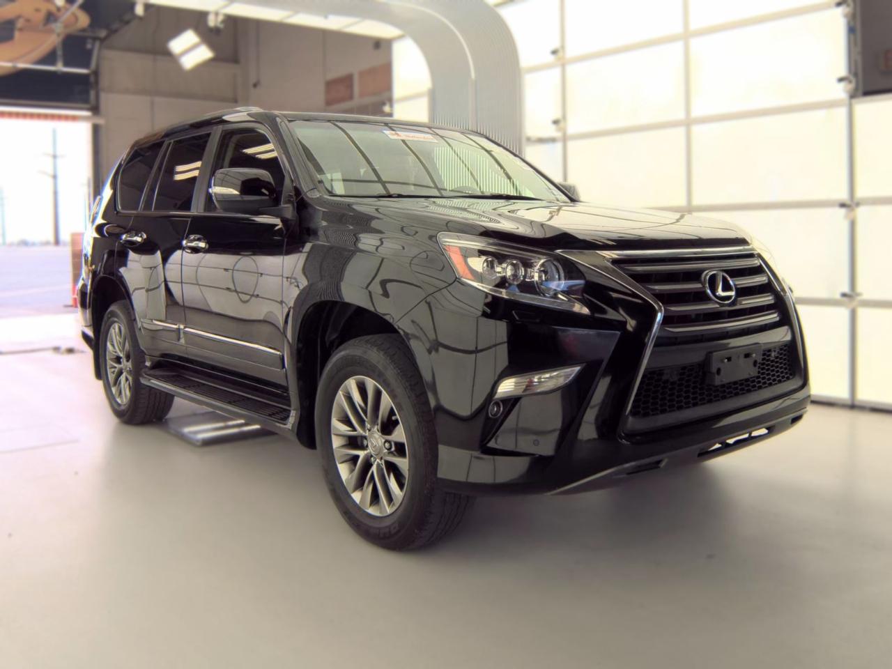 Lexus GX 460 Luxury 4D SUV 4WD 2015