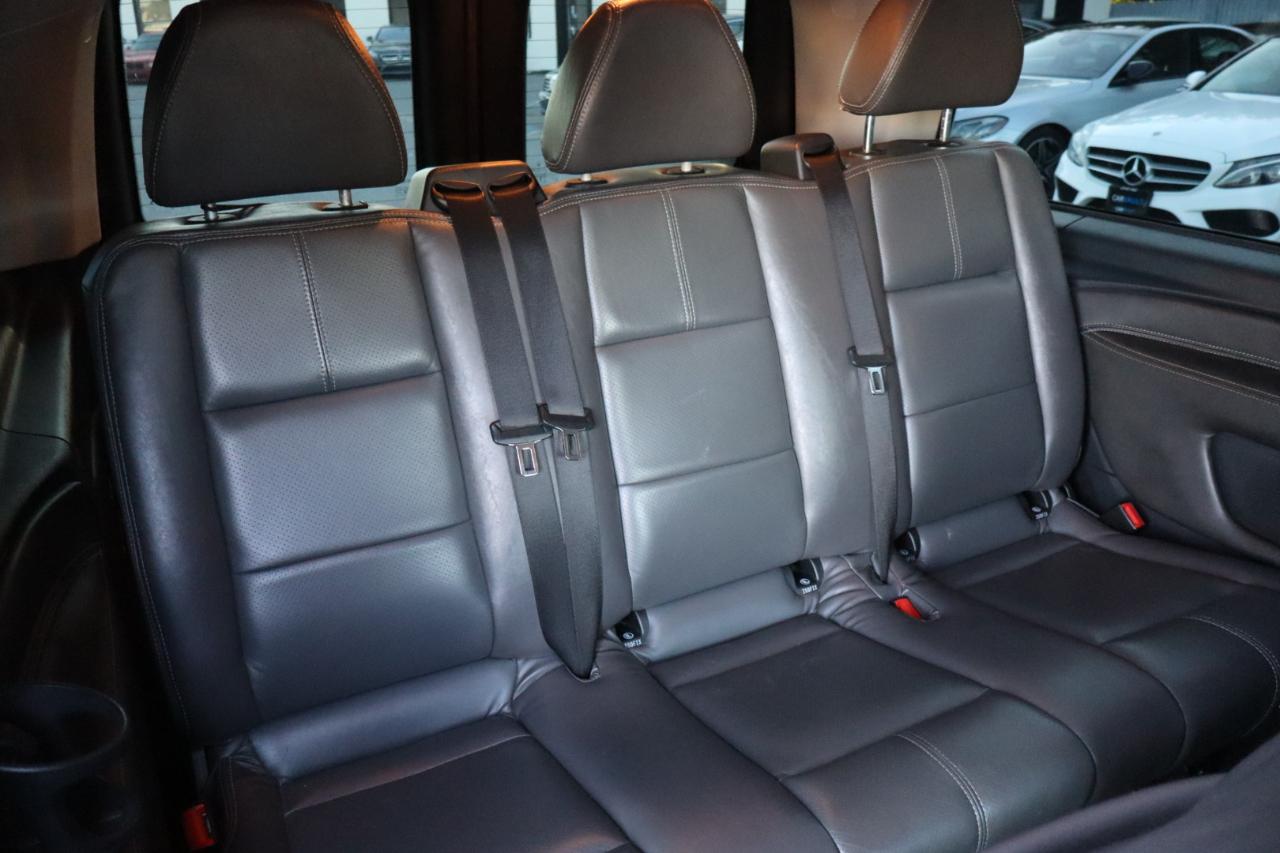 Mercedes-Benz Metris Passenger Van 2016