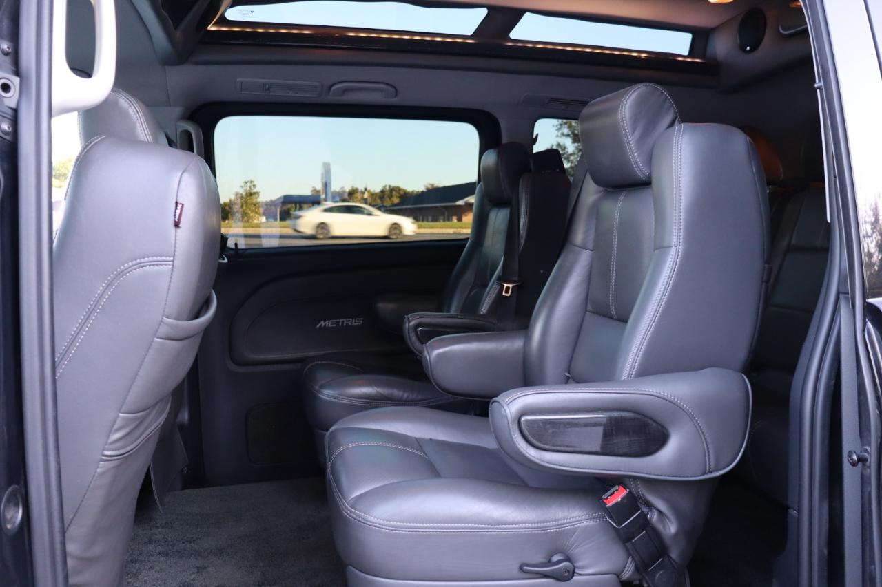 Mercedes-Benz Metris Passenger Van 2016