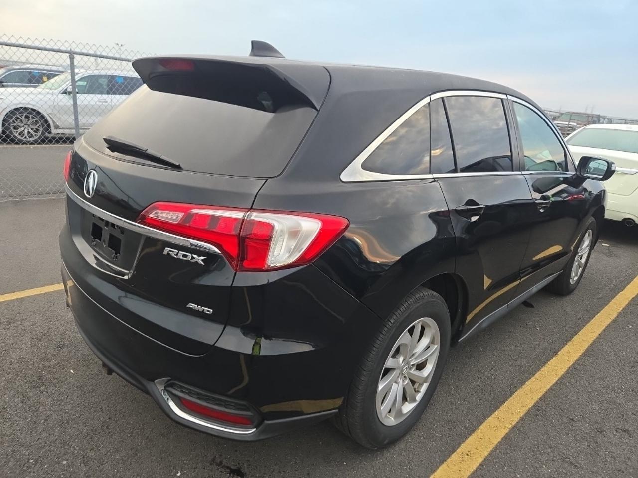 Acura RDX photo 3