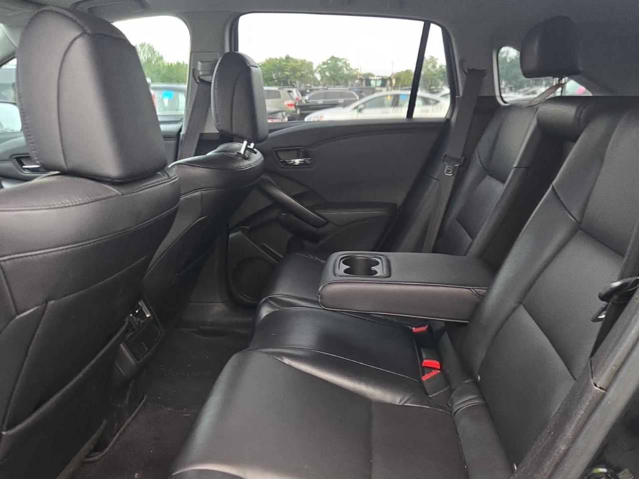 Acura RDX photo 7