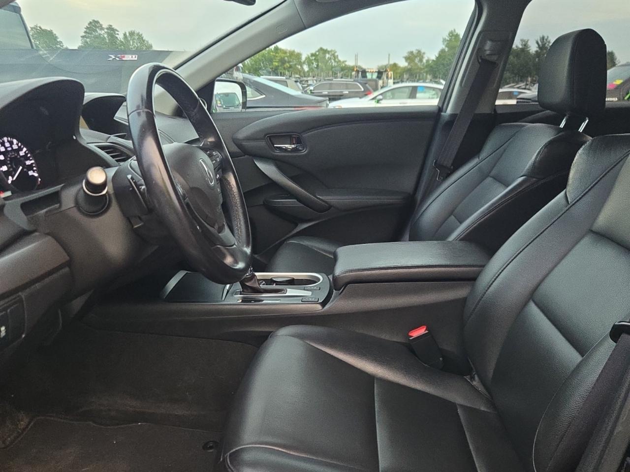 Acura RDX photo 8