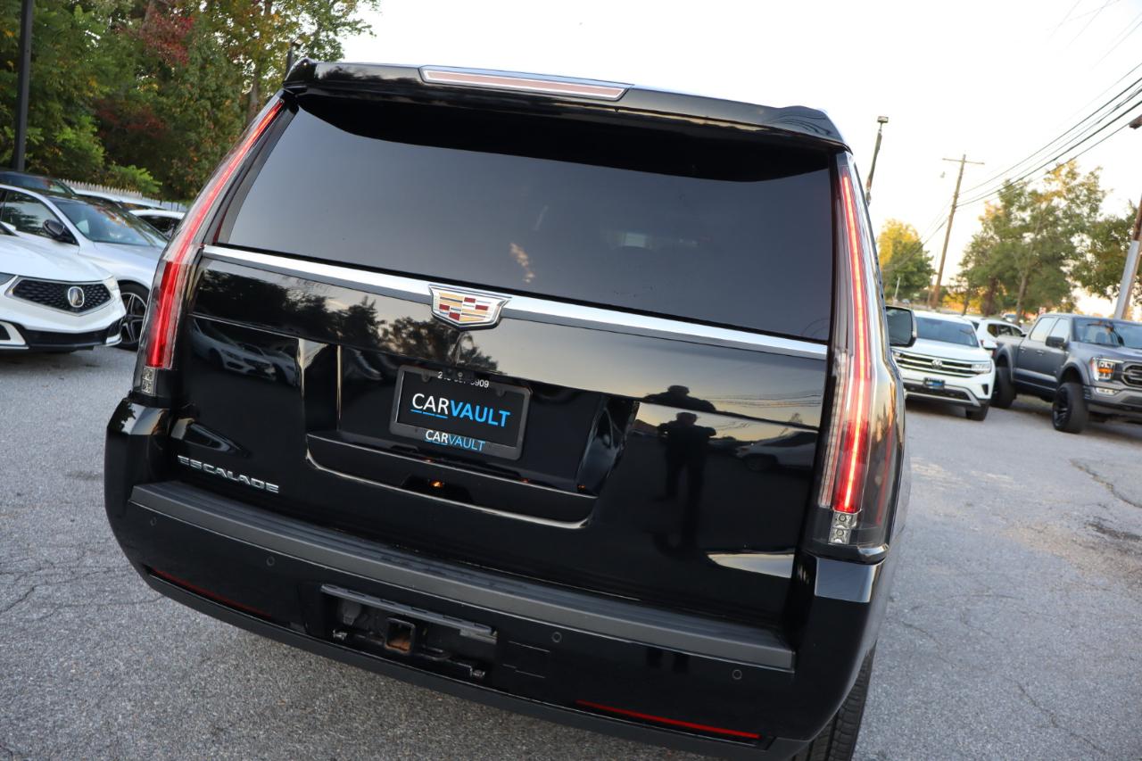 Cadillac Escalade 4WD 4dr Luxury 2017