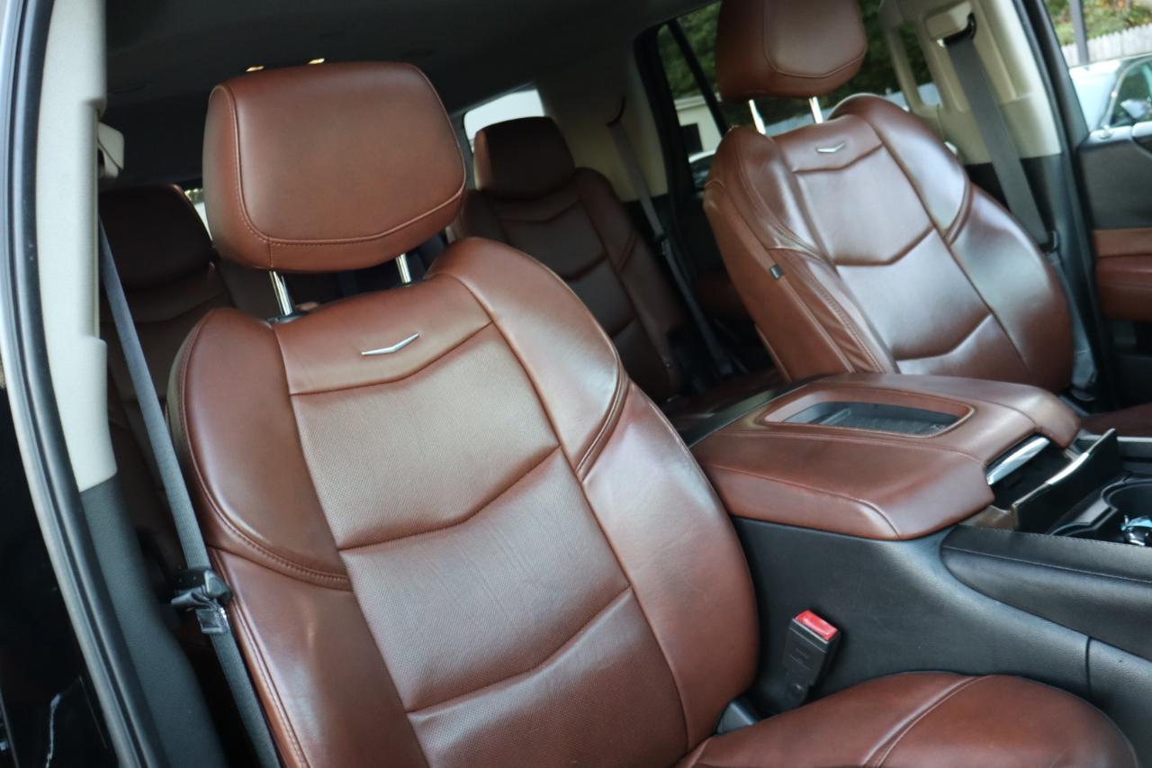 Cadillac Escalade 4WD 4dr Luxury 2017