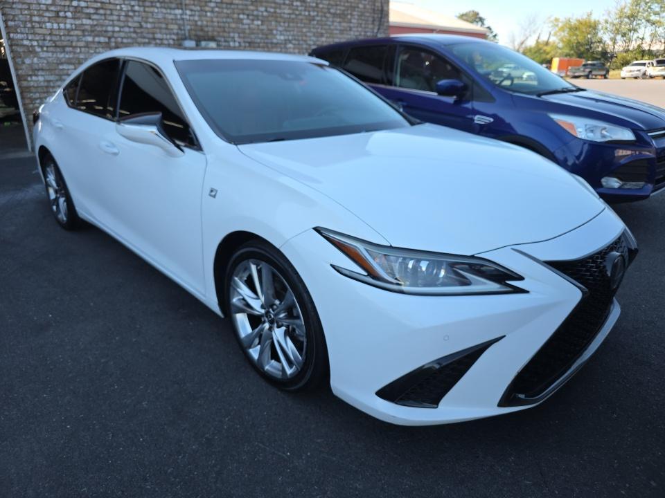 Lexus ES 350  2020