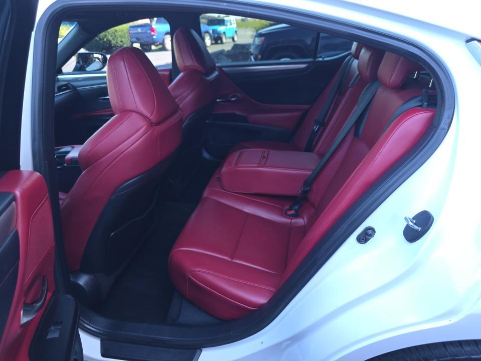 Lexus ES 350  2020