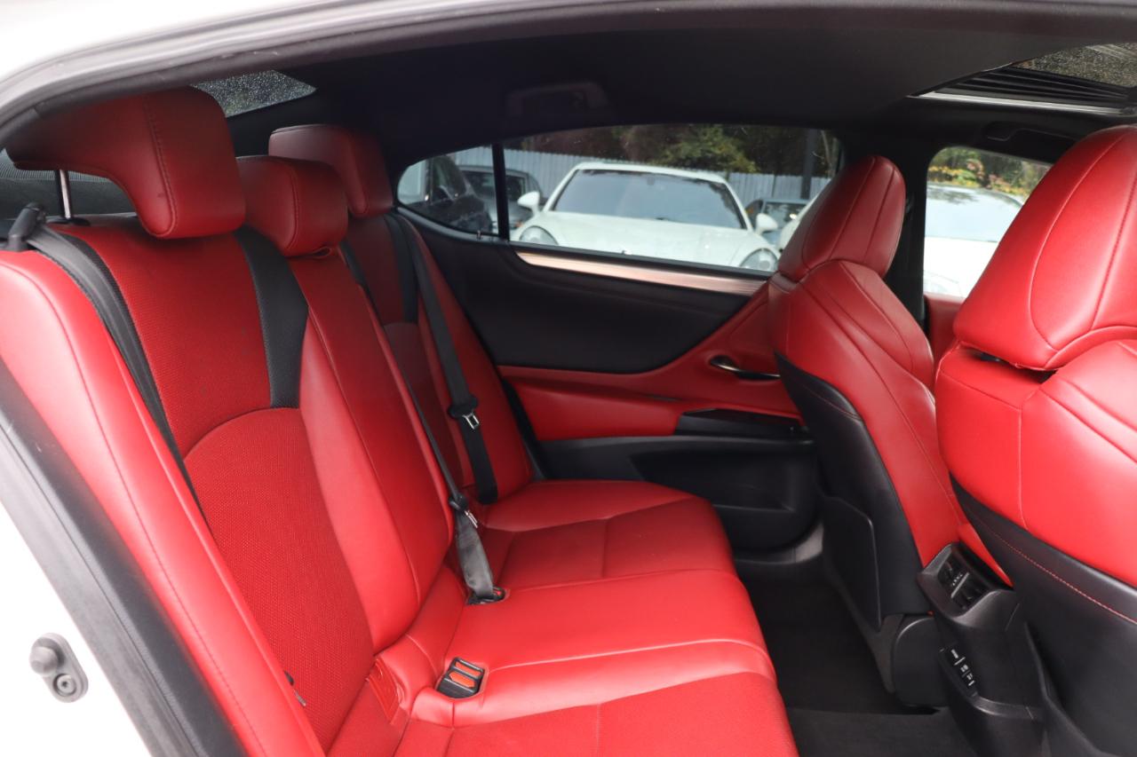 Lexus ES 350  2020