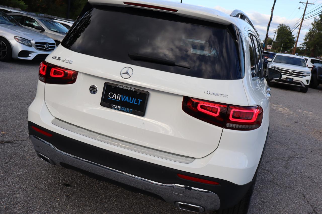 Mercedes-Benz GLB-Class  2021
