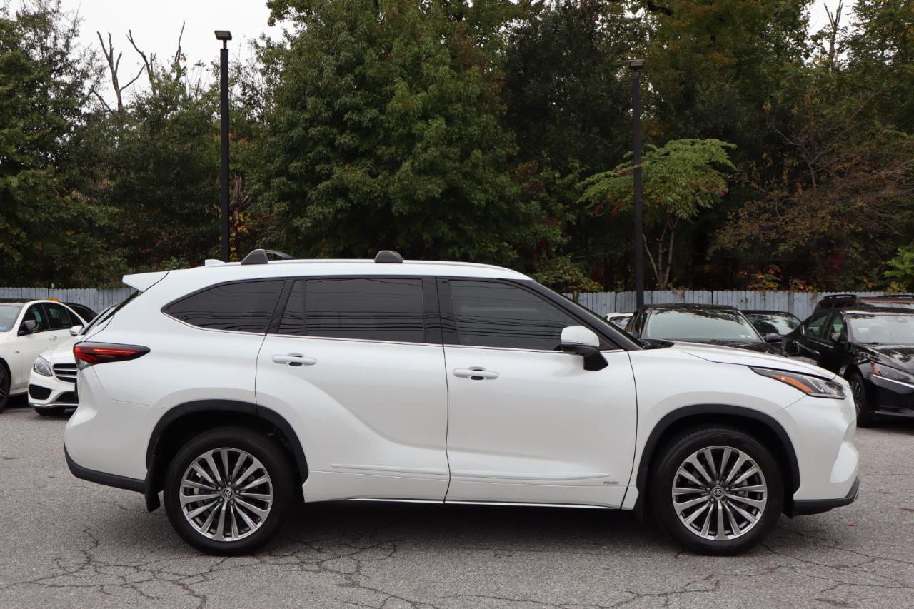 Toyota Highlander Hybrid  2025