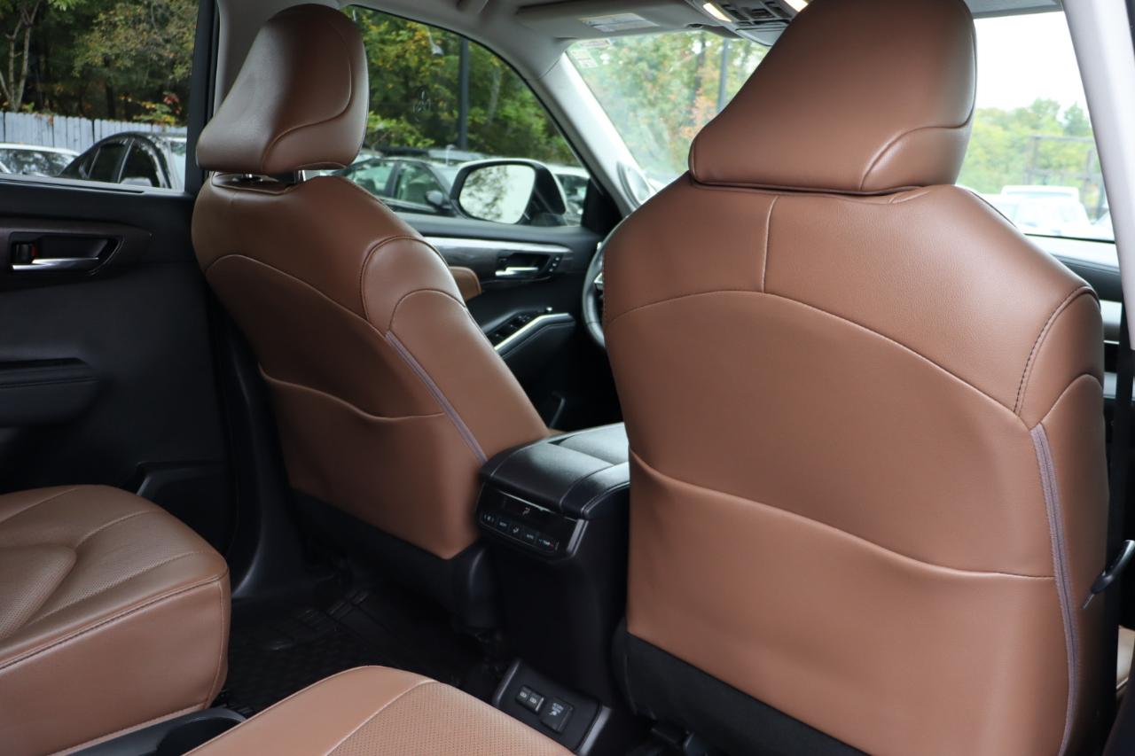 Toyota Highlander Hybrid  2025