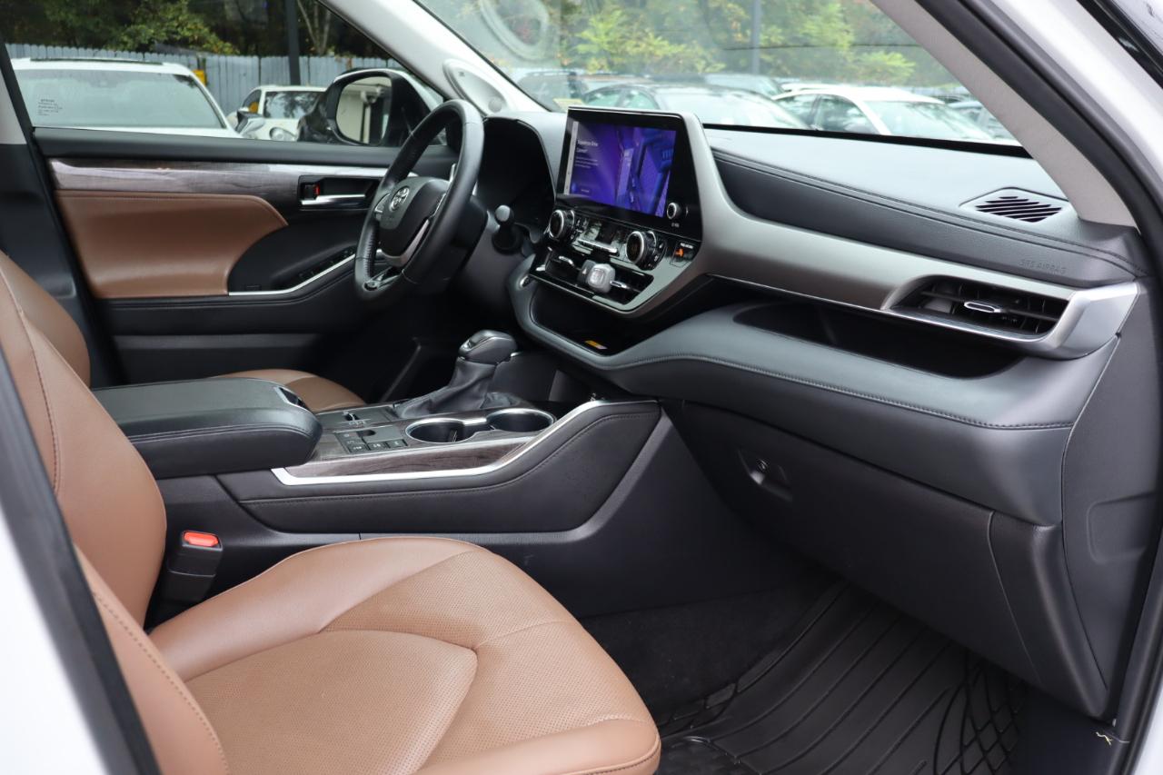 Toyota Highlander Hybrid  2025