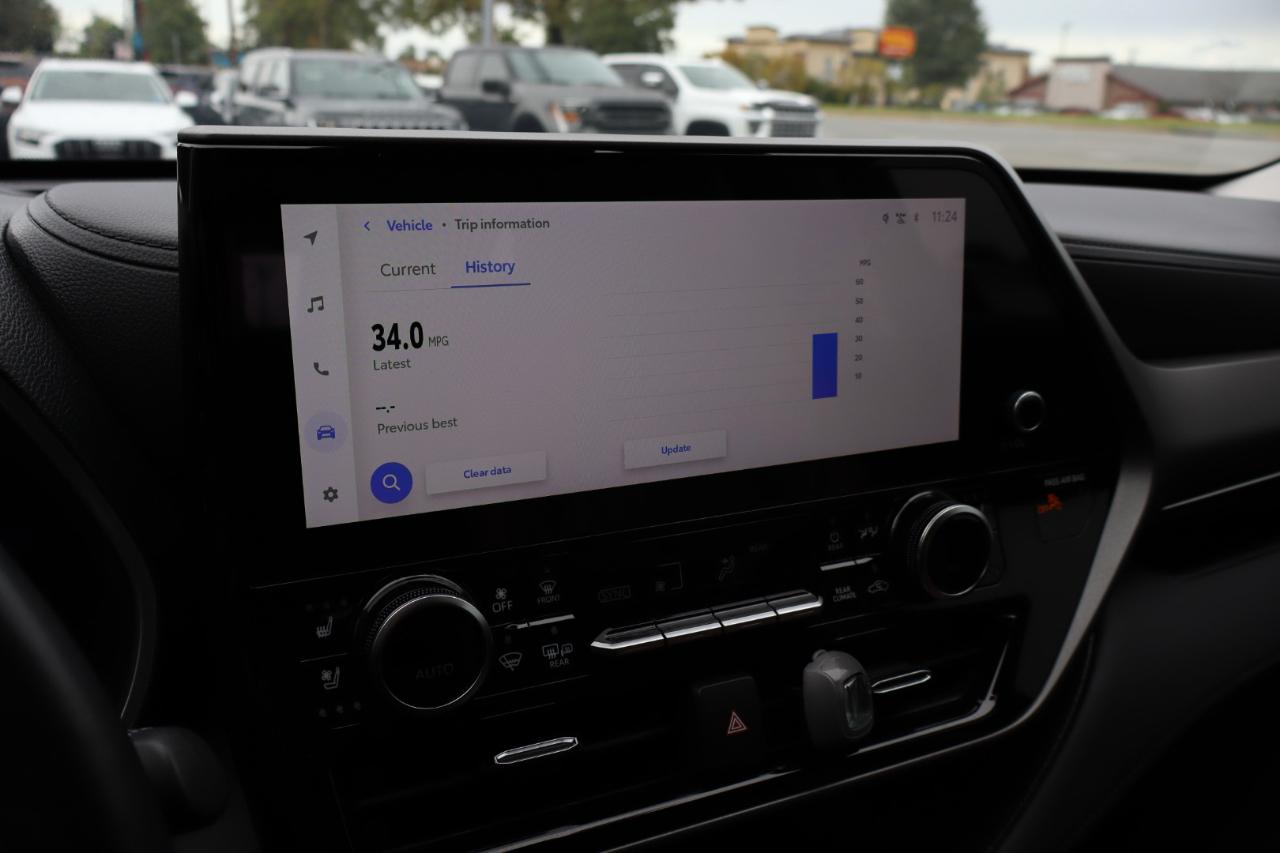 Toyota Highlander Hybrid  2025