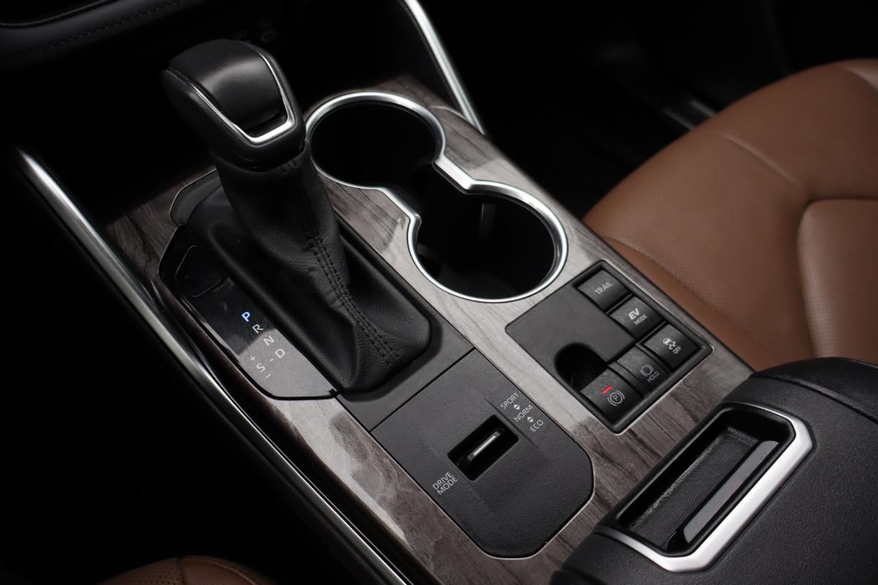 Toyota Highlander Hybrid  2025