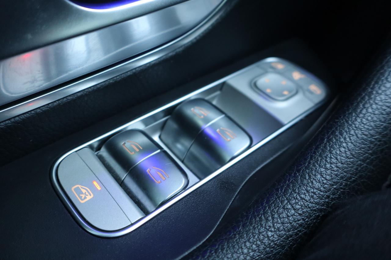 Mercedes-Benz GLS-Class  2021