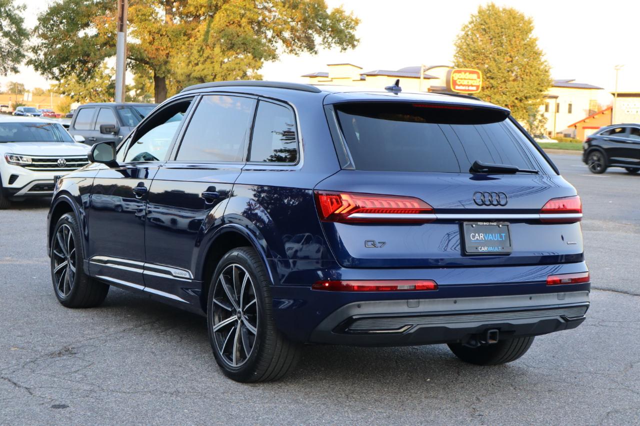 Audi Q7  2021