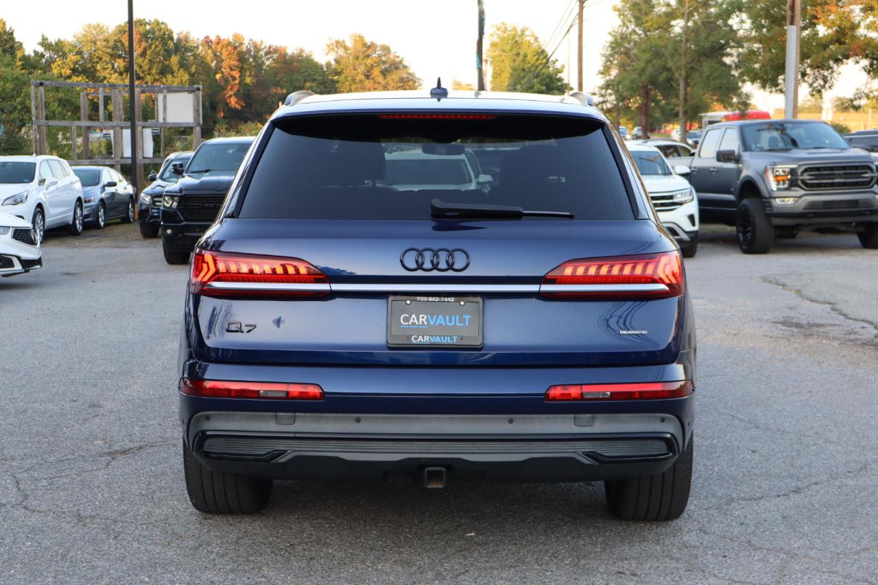 Audi Q7  2021