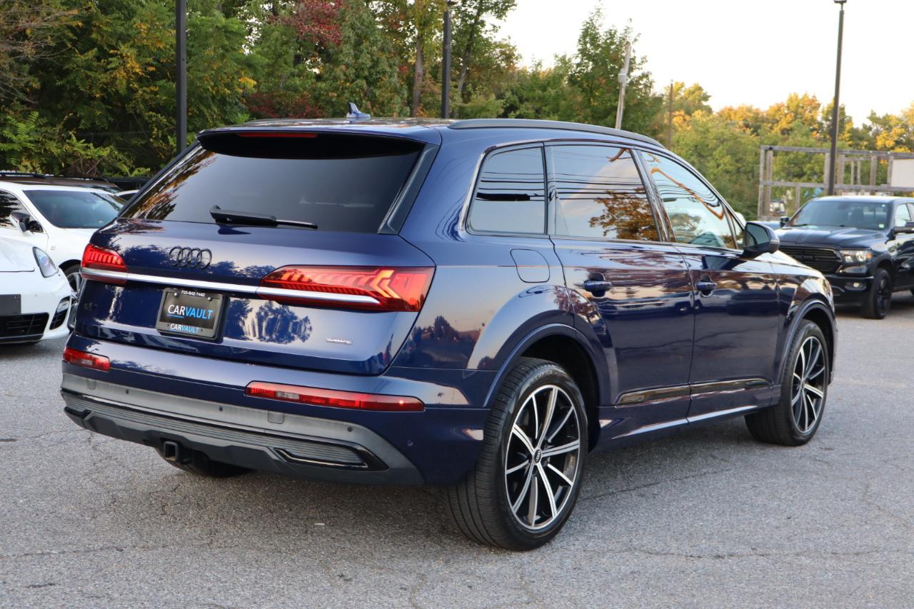 Audi Q7  2021