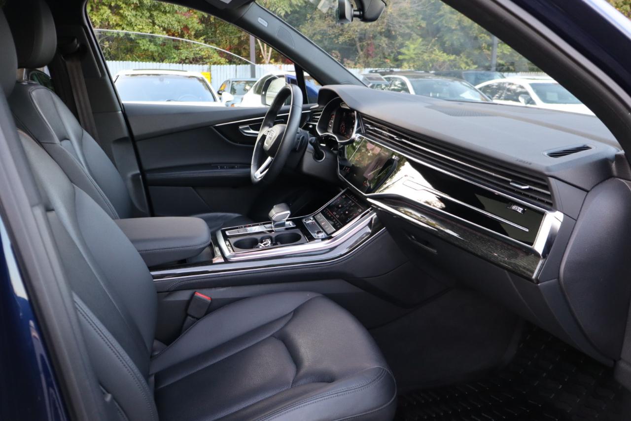 Audi Q7  2021
