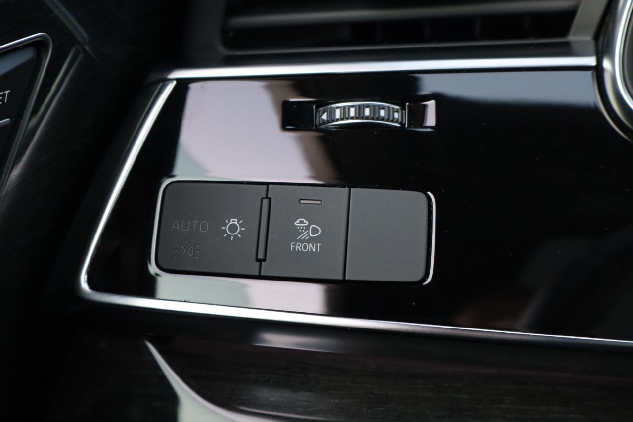 Audi Q7  2021