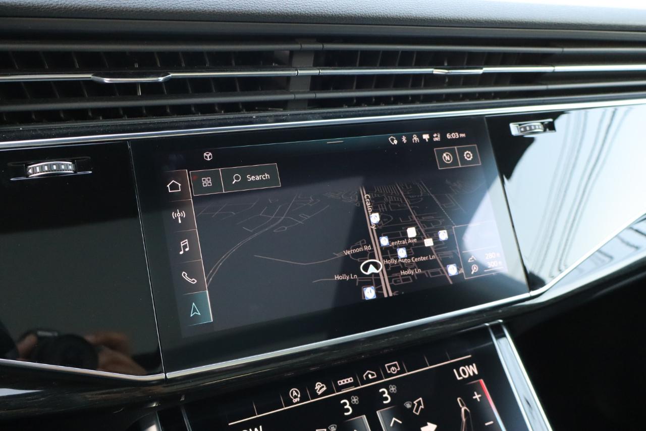 Audi Q7  2021