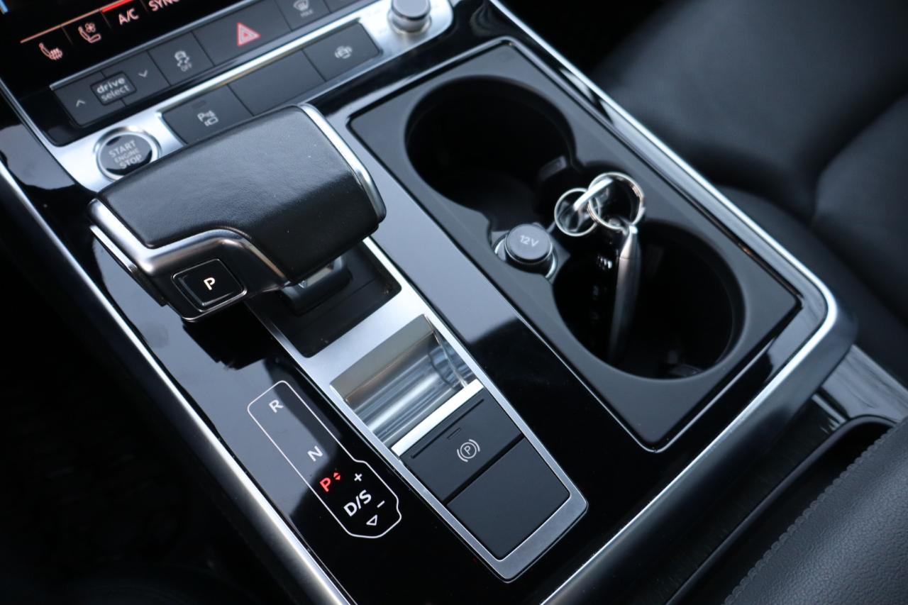 Audi Q7  2021