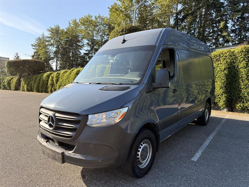 2019 Mercedes-Benz Sprinter 3500 Wagon 144-in. WB